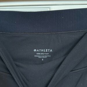 Aura split pant. Athleta. Leggings. Black.